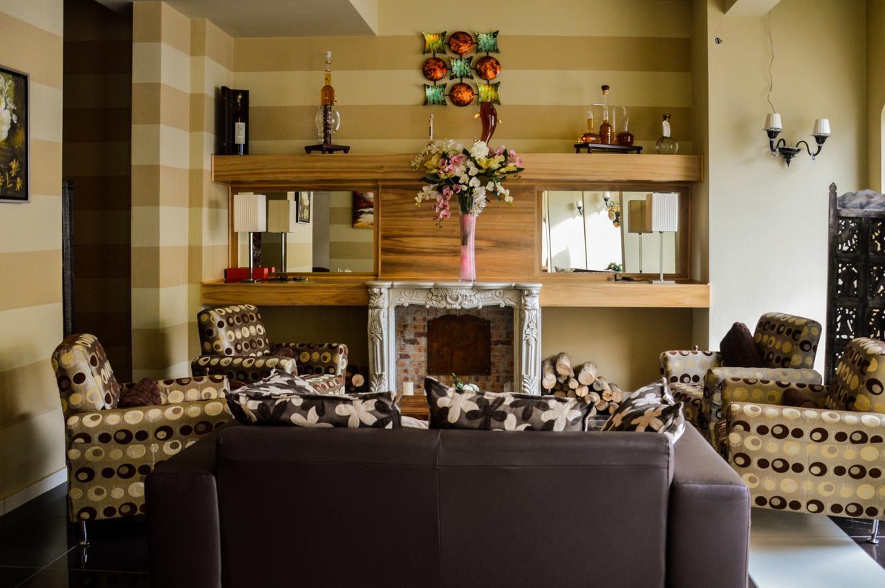 Roccamonfina Palace Hotel Екстер'єр фото